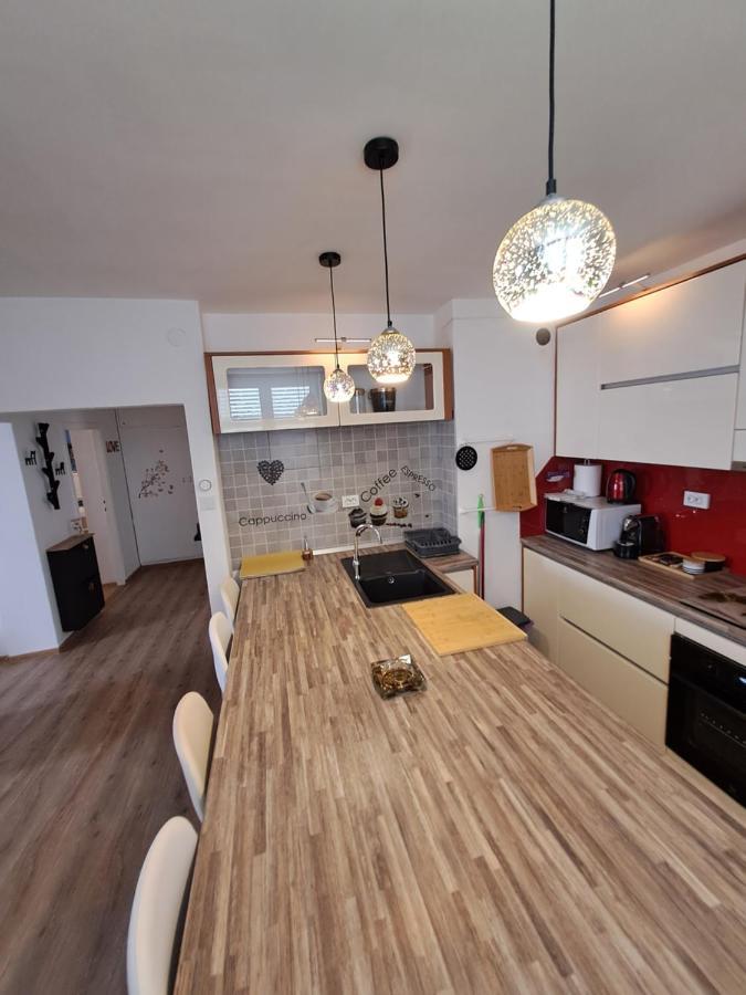Apartman Nera Leilighet Ploce  Eksteriør bilde