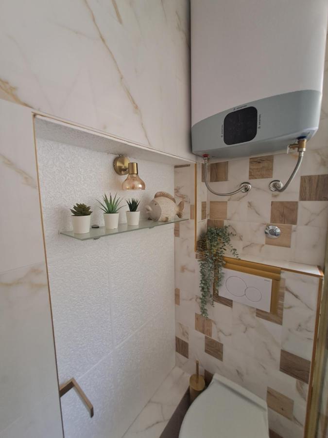 Apartman Nera Leilighet Ploce  Eksteriør bilde